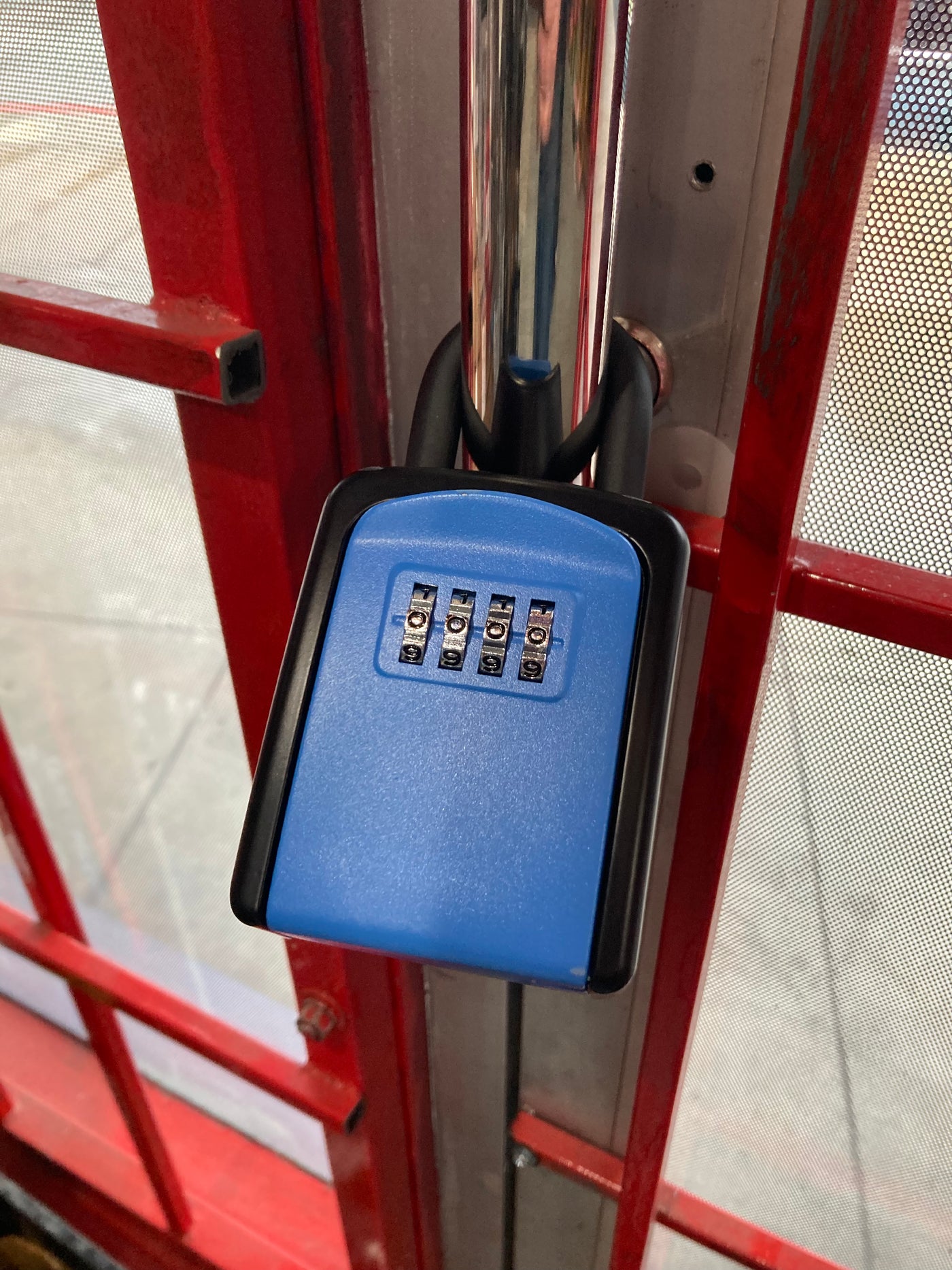 lock box on handle