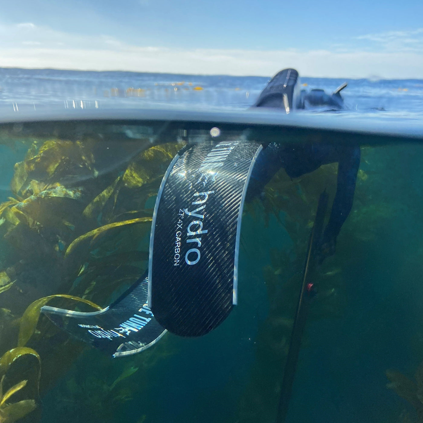 BTS Hydro 4x Carbon Blades - In the water- Blue Tuna Spearfishing Co